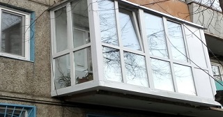 Остекление с выносом под ключ Киров, цена от 2564 руб.